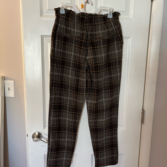 Versatile pants 👖 - Picture 2 of 5